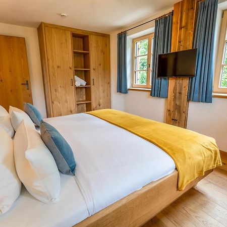 Graf Chiemo Suites - Direkt Am Chiemsee Mit Separatem Seezugang Chieming Exteriér fotografie