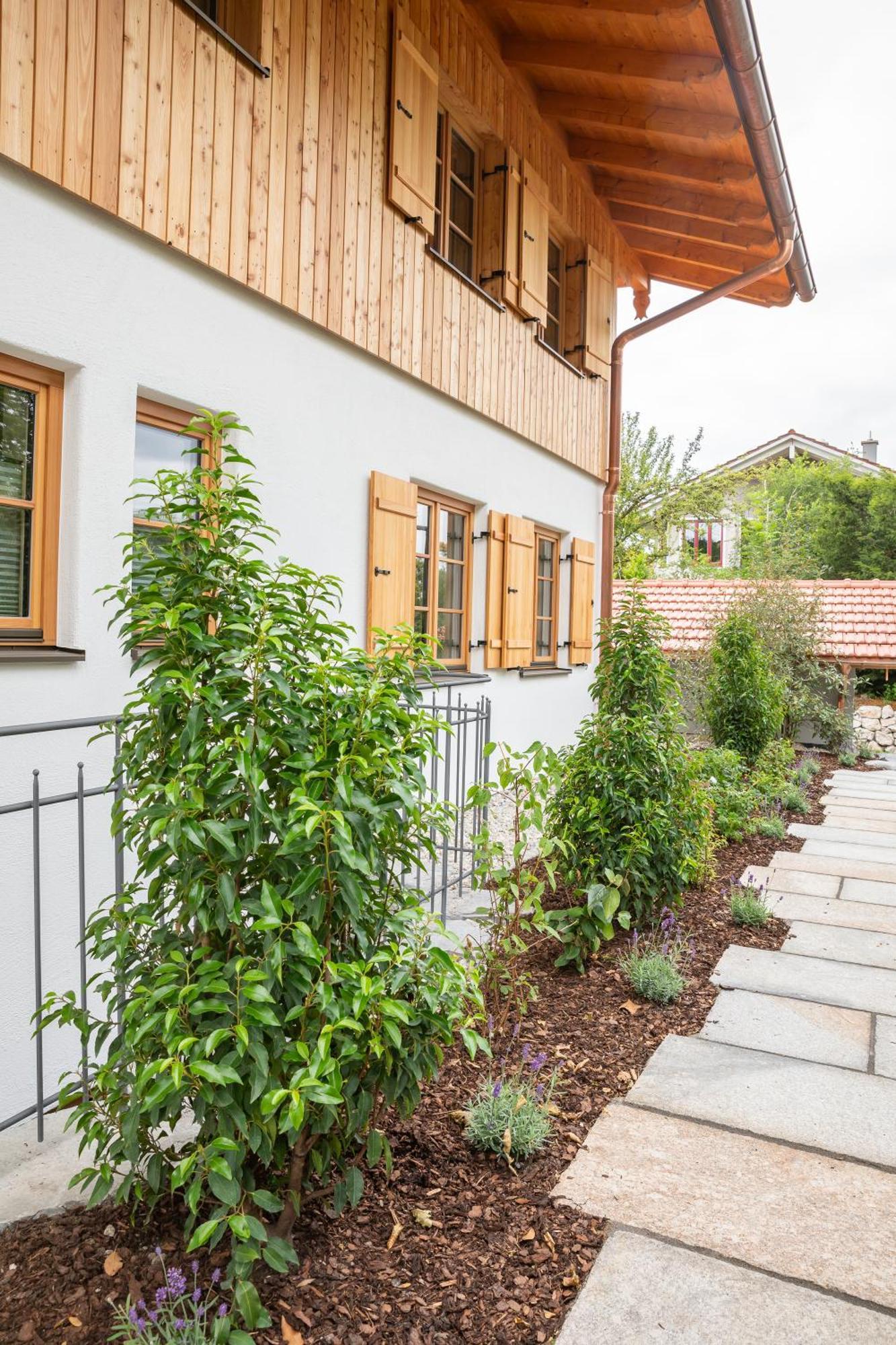 Graf Chiemo Suites - Direkt Am Chiemsee Mit Separatem Seezugang Chieming Exteriér fotografie