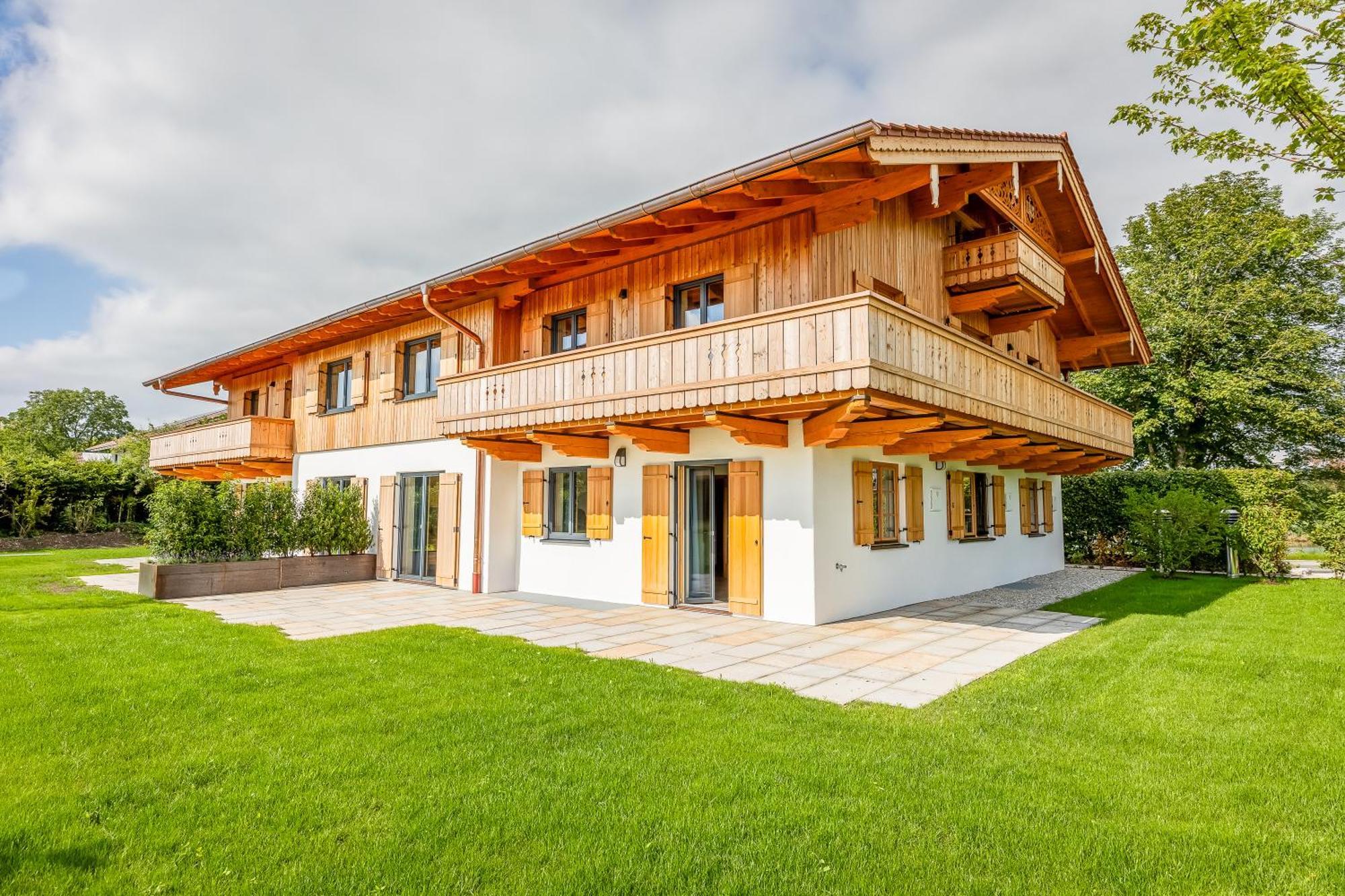 Graf Chiemo Suites - Direkt Am Chiemsee Mit Separatem Seezugang Chieming Exteriér fotografie