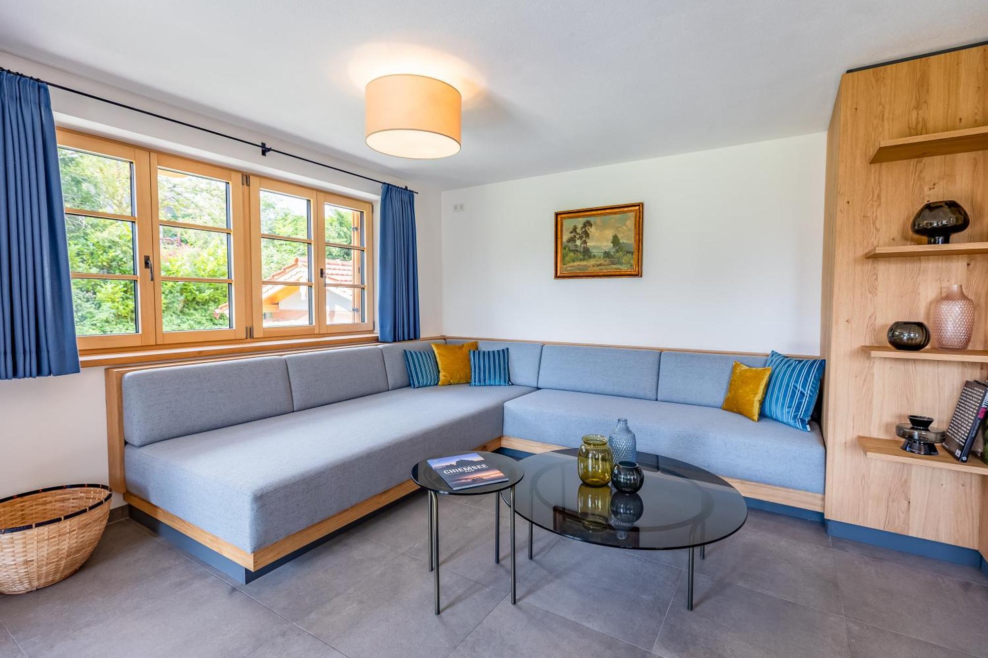 Graf Chiemo Suites - Direkt Am Chiemsee Mit Separatem Seezugang Chieming Exteriér fotografie