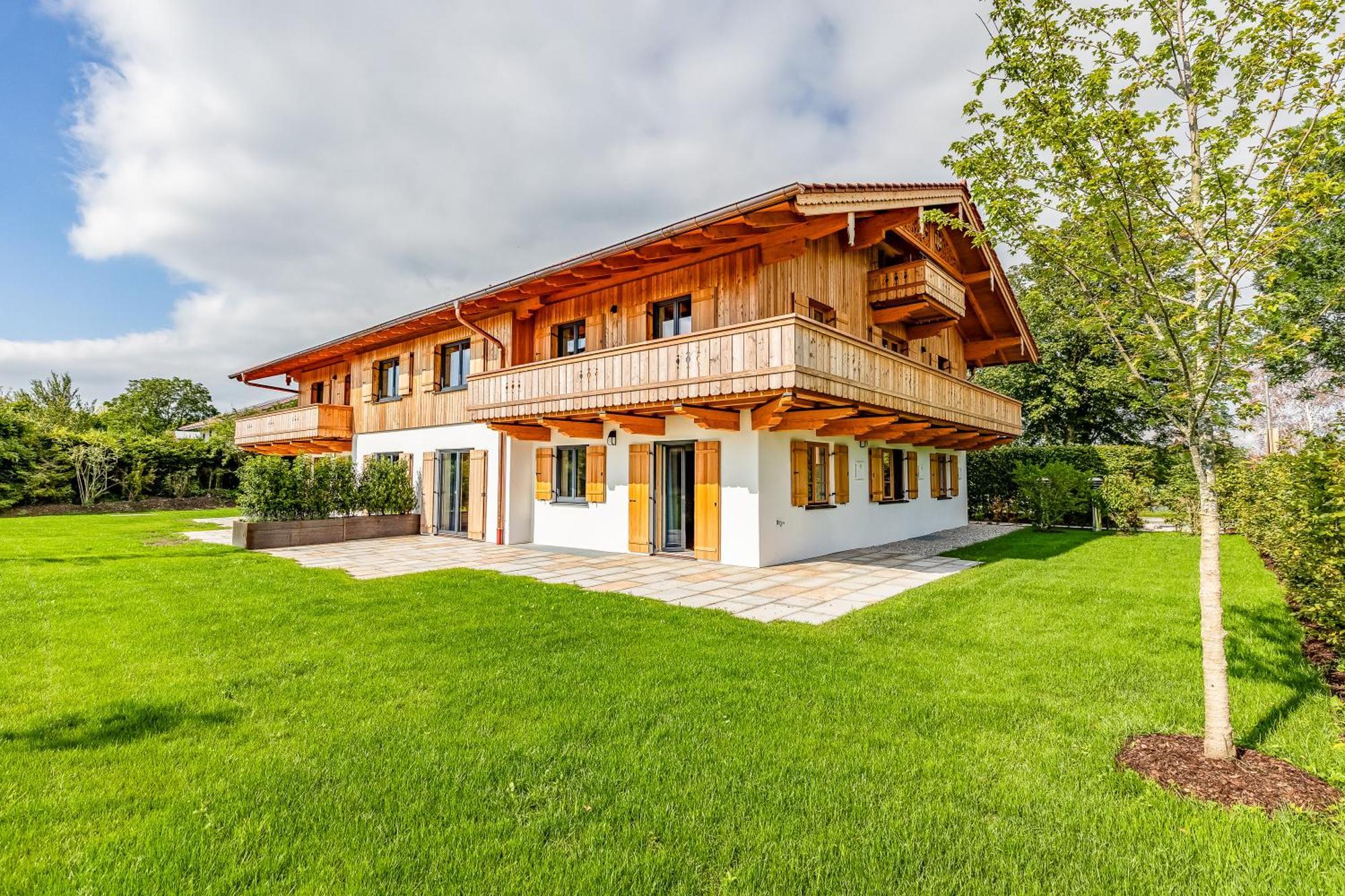 Graf Chiemo Suites - Direkt Am Chiemsee Mit Separatem Seezugang Chieming Exteriér fotografie