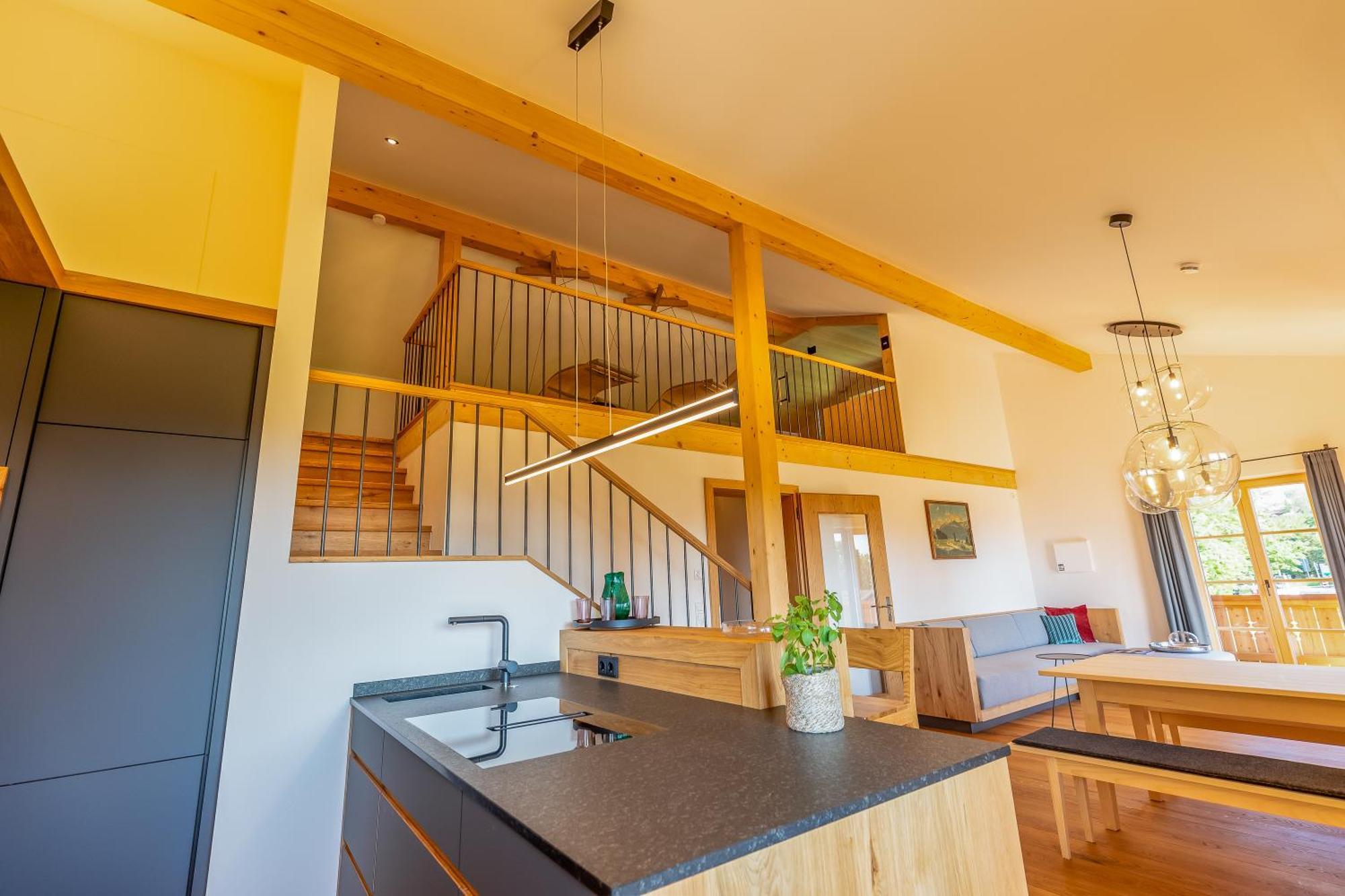 Graf Chiemo Suites - Direkt Am Chiemsee Mit Separatem Seezugang Chieming Exteriér fotografie