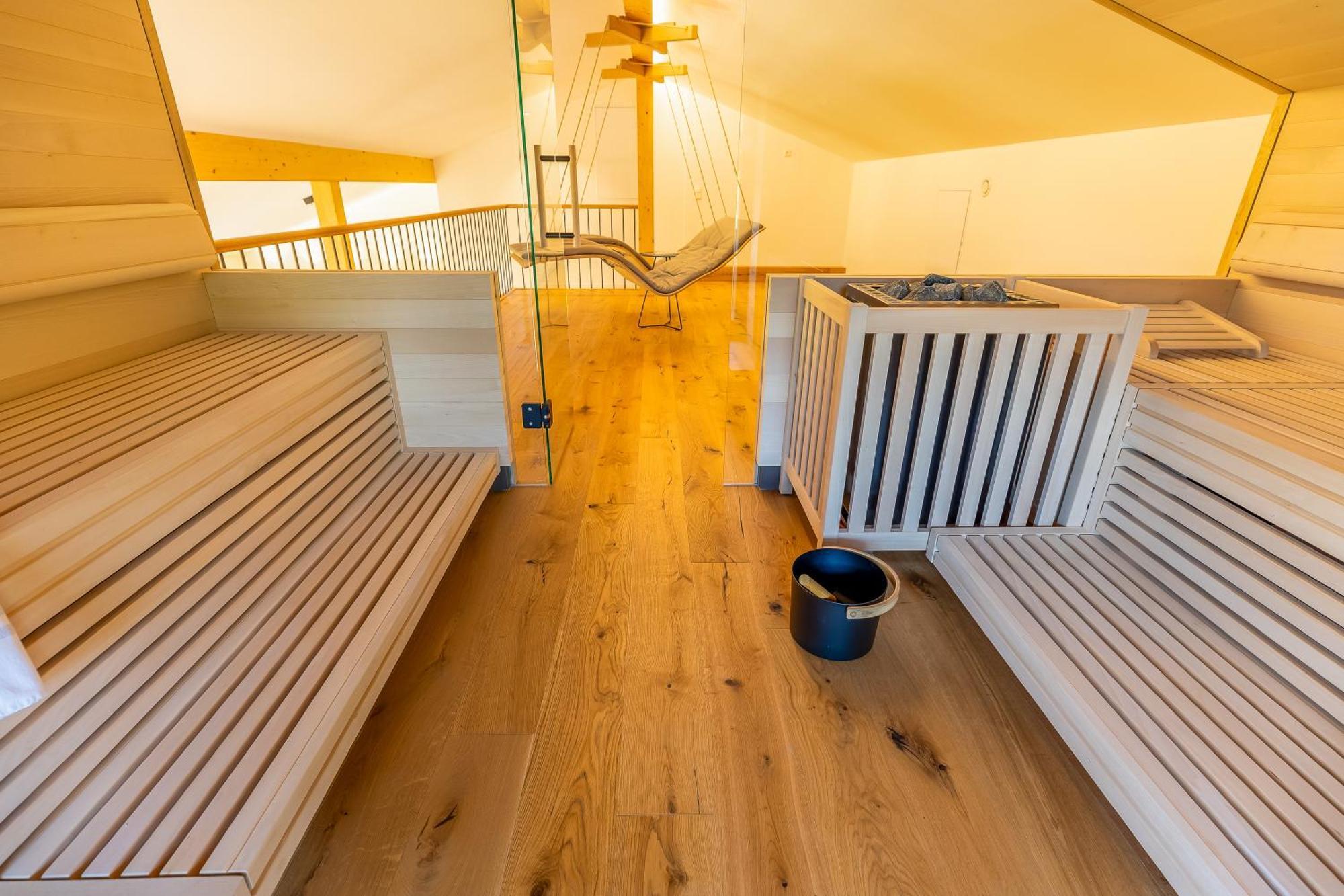 Graf Chiemo Suites - Direkt Am Chiemsee Mit Separatem Seezugang Chieming Exteriér fotografie